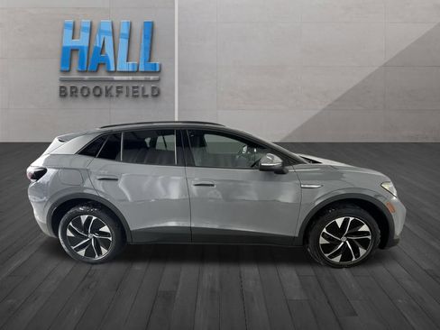 Used 2022 Volkswagen ID.4 Pro image 6