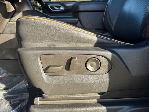 Used 2021 GMC Yukon XL AT4 w/ Rear Media and Nav Package image 44