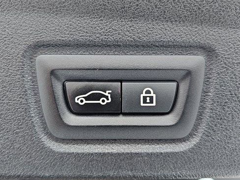 Certified 2023 BMW i4 eDrive35 w/ Premium Package image 13