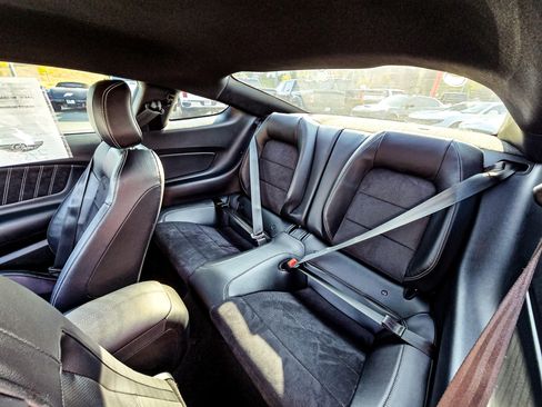 Used 2020 Ford Mustang GT Premium w/ Carbon Sport Interior Package image 11