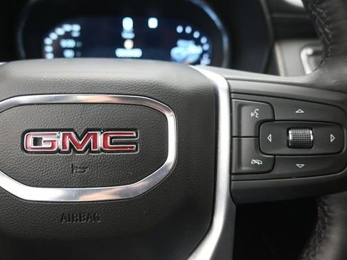 Used 2023 GMC Yukon XL SLT AWD/4WD image 29