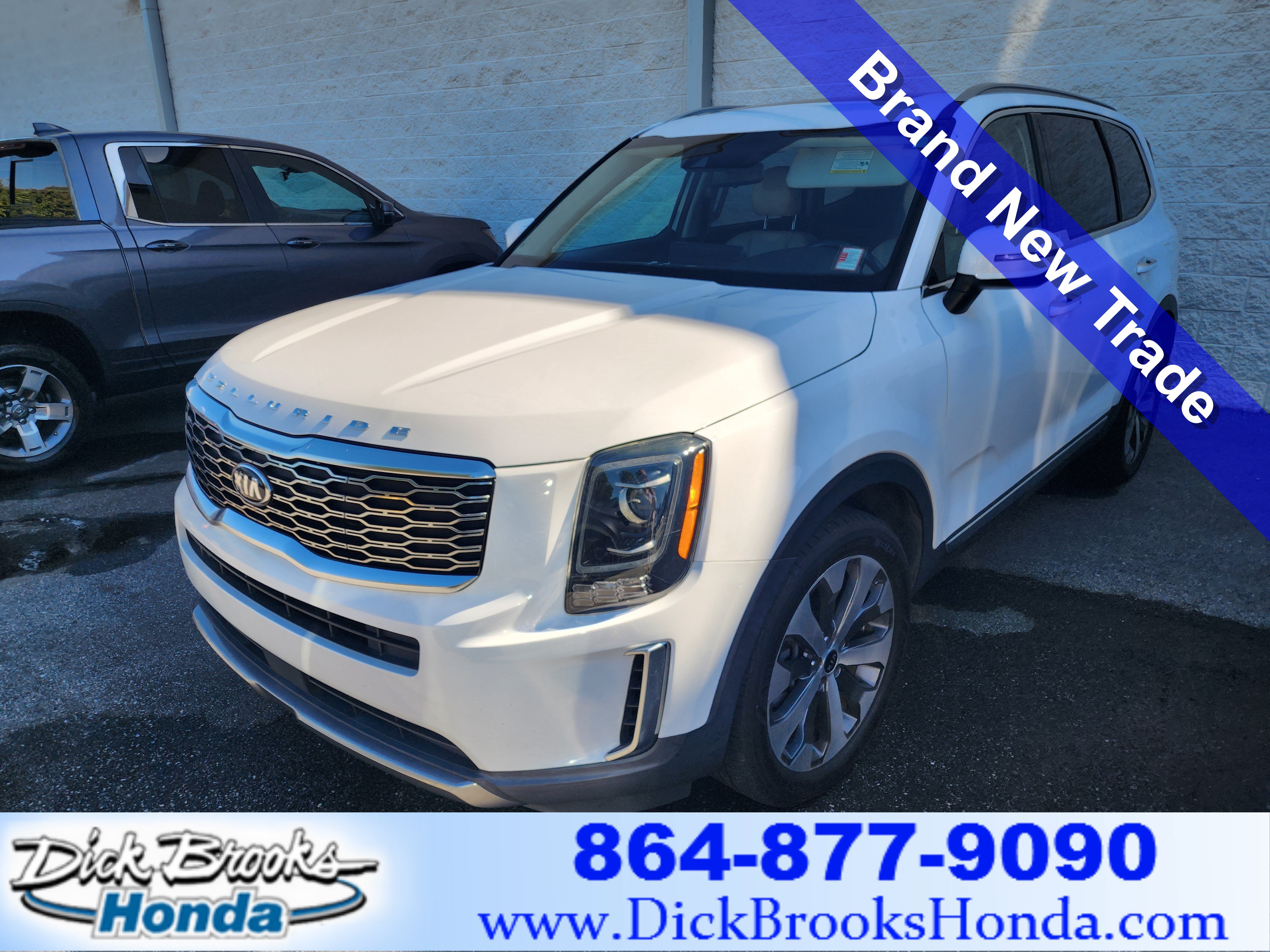 Used 2021 Kia Telluride S FWD image 1