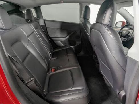 Used 2023 Tesla Model Y Long Range image 21