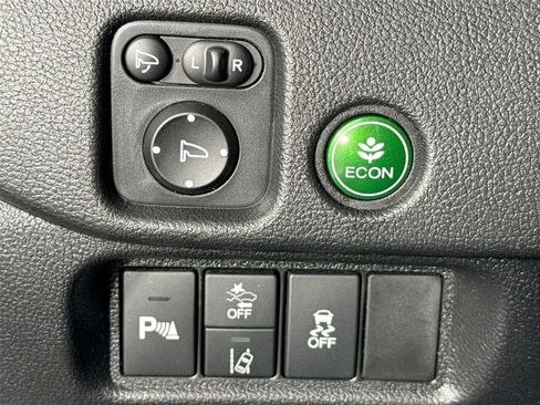 Used 2021 Honda Pilot Black Edition image 16