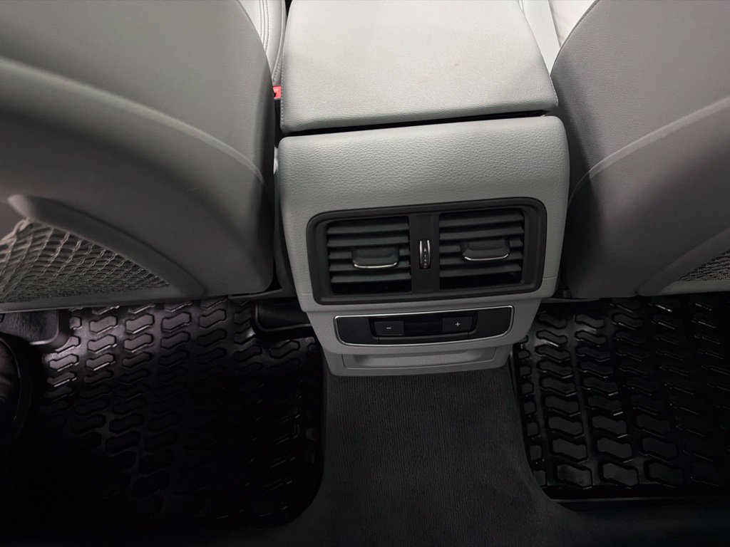 Used 2022 Audi Q5 2.0T Premium AWD/4WD image 24