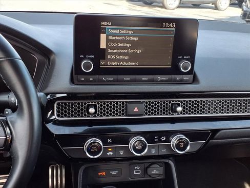 Used 2023 Honda Civic Sport image 15