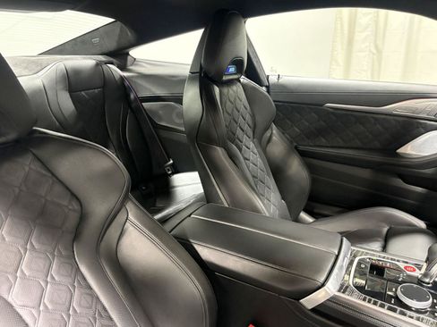 Used 2025 BMW M8 Competition AWD/4WD image 29