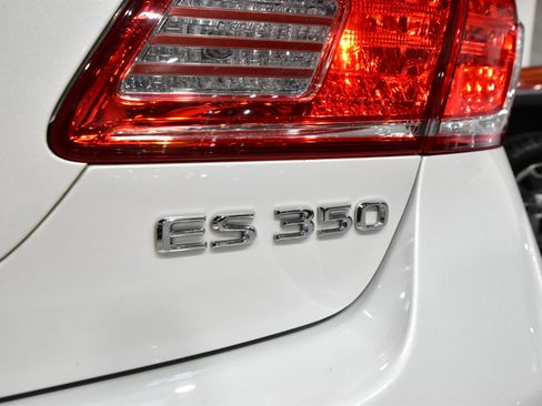 Used 2012 Lexus ES 350 image 8