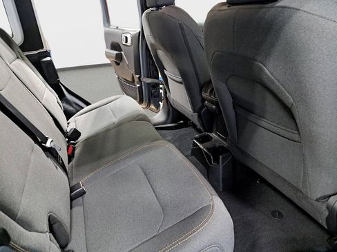 Certified 2024 Jeep Wrangler Willys image 12