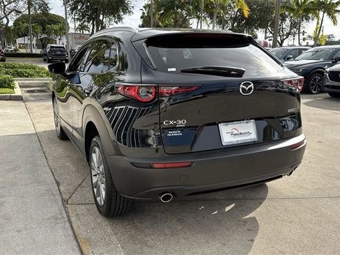 Used 2022 MAZDA CX-30 AWD 2.5 S w/ Premium Package image 14