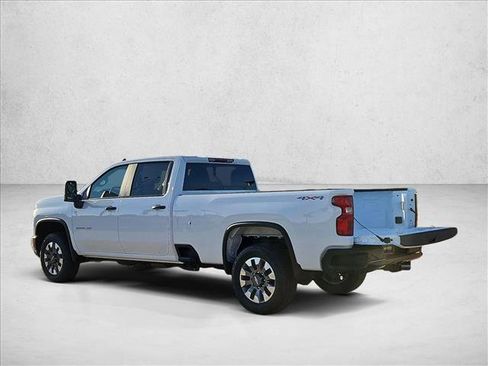 New 2026 Chevrolet Silverado 2500 Custom w/ Custom Value Package AWD/4WD image 9