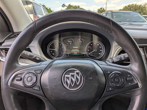 Used 2018 Buick Enclave Premium FWD image 28