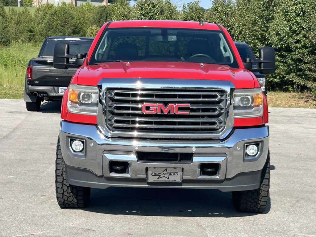 Used 2015 GMC Sierra 2500 SLT w/ Duramax Plus Package AWD/4WD image 2