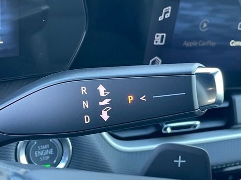 New 2026 Chevrolet Equinox LT w/ Convenience Package II image 29