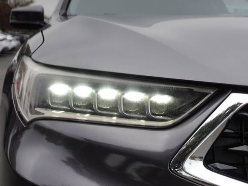 Used 2020 Acura TLX V6 SH-AWD image 5