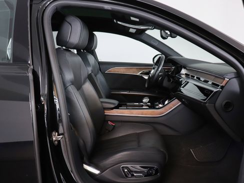 Used 2020 Audi A8 L 4.0T w/ Sport Plus Package image 12
