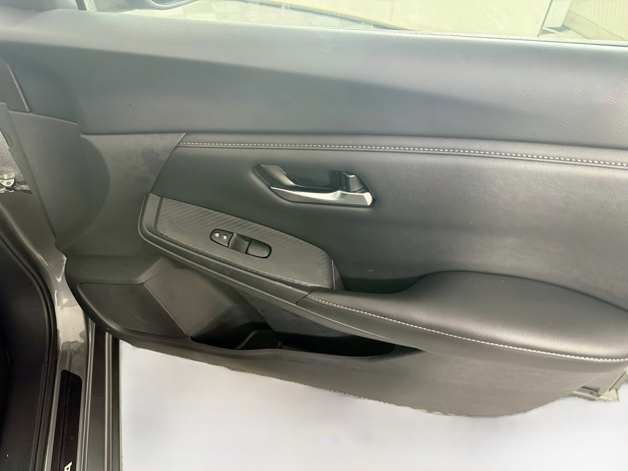 Used 2023 Nissan Sentra SV w/ All-Weather Package FWD image 29