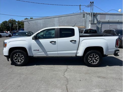 Used 2022 GMC Canyon AT4 w/ Trailering Package image 7