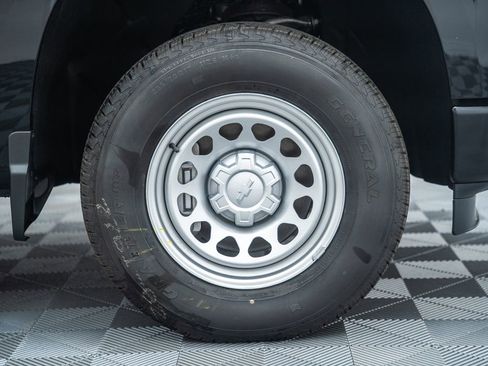 New 2026 Chevrolet Silverado 1500 W/T AWD/4WD image 17
