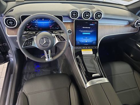 New 2026 Mercedes-Benz GLC 300 4MATIC image 16