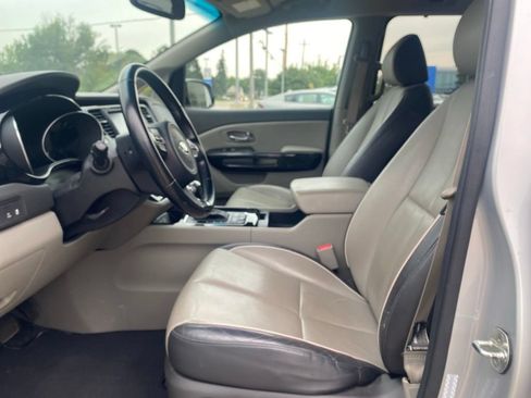 Used 2015 Kia Sedona SX FWD image 8