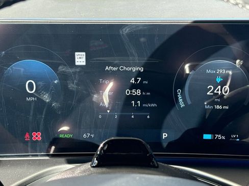 New 2026 Hyundai Ioniq 9 Calligraphy image 23