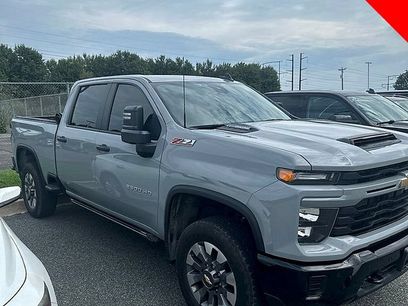 Used 2025 Chevrolet Silverado 2500 Custom w/ Custom Value Package