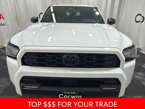 Used 2025 Toyota 4Runner TRD Off-Road AWD/4WD image 2