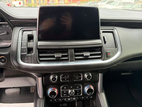 Used 2021 GMC Yukon XL SLT AWD/4WD image 11