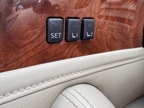Used 2016 INFINITI QX80 4WD w/ Deluxe Technology Package image 28