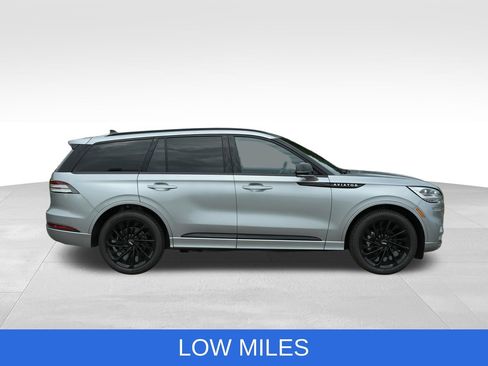 Used 2023 Lincoln Aviator Black Label w/ Jet Package AWD/4WD image 11