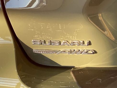 Used 2024 Subaru Crosstrek 2.5i Limited w/ Popular Package #3A image 11
