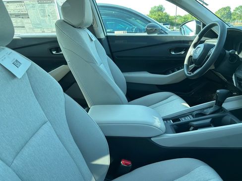 New 2026 Honda Accord SE image 17