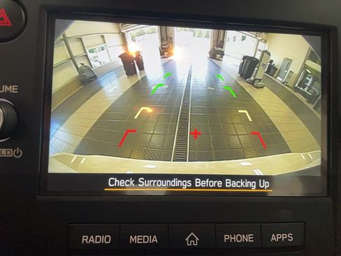 Used 2024 Subaru Impreza 2.0i image 7