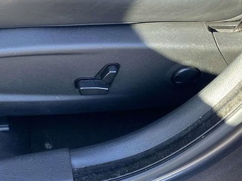 Used 2023 Chrysler 300 S image 14