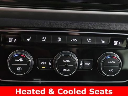 Used 2021 Volkswagen Atlas Cross Sport SEL image 4