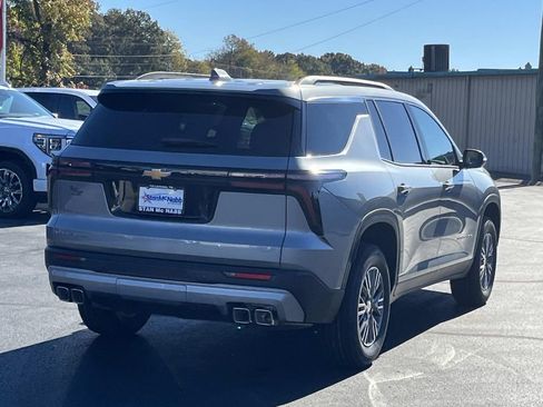 New 2026 Chevrolet Traverse LT image 7
