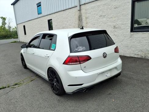 Used 2018 Volkswagen Golf R 4-Door AWD/4WD image 4