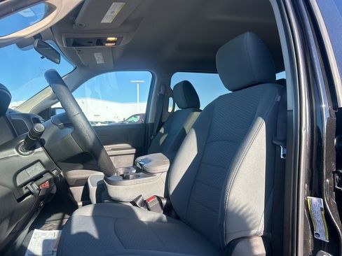 Certified 2017 RAM 1500 Express image 9