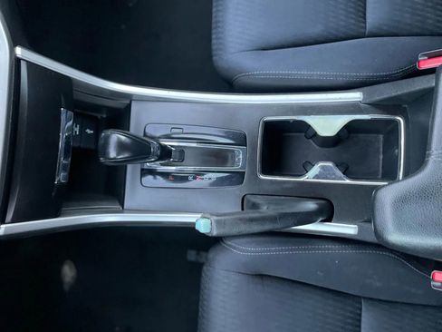 Used 2014 Honda Accord Sport image 17