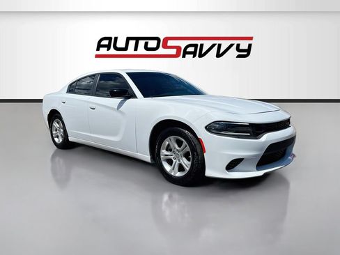 Used 2023 Dodge Charger SXT RWD image 1