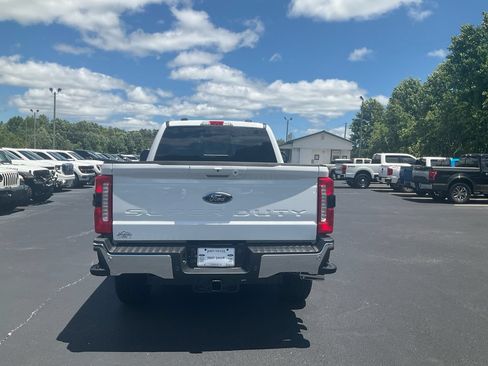 New 2026 Ford F250 Lariat AWD/4WD image 6