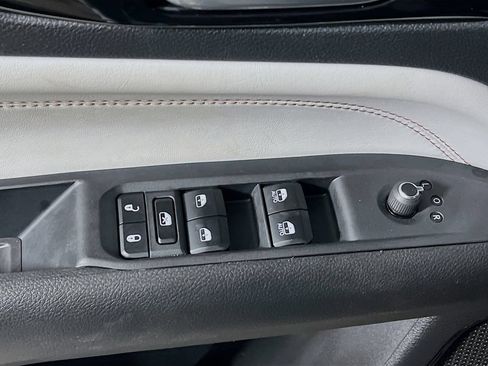 Used 2026 Jeep Compass Limited AWD/4WD image 16