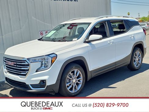Used 2023 GMC Terrain SLT AWD/4WD image 3