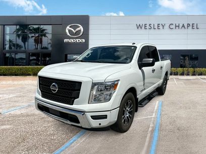 Used 2021 Nissan Titan SV w/ SV Convenience Package