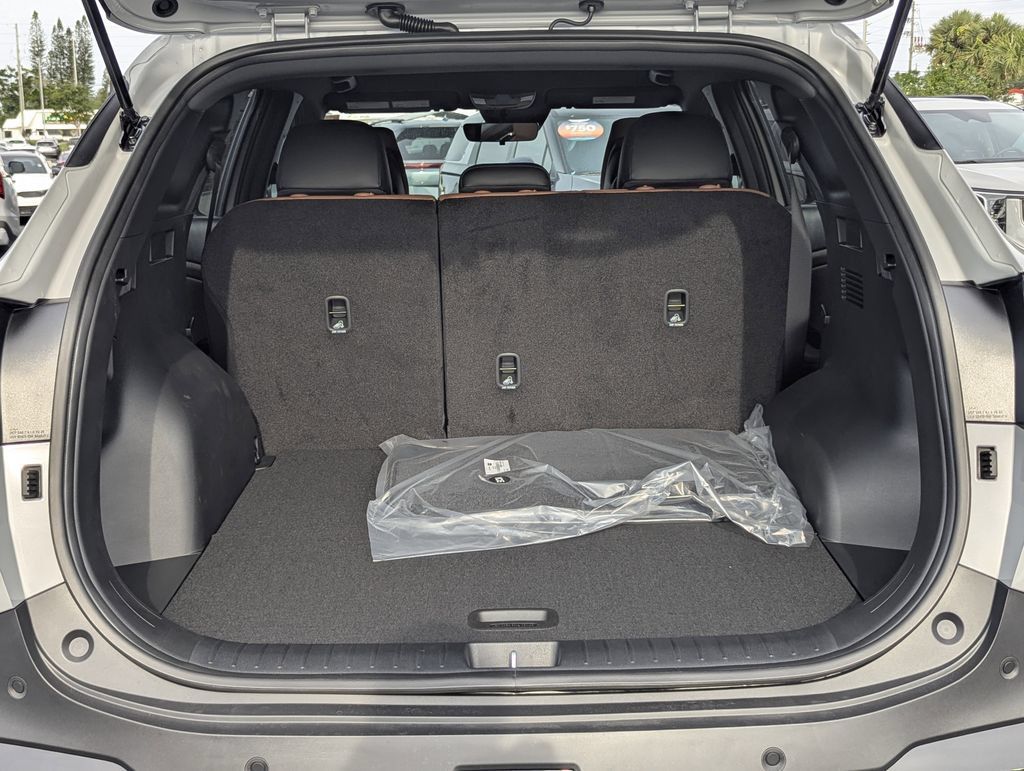 New 2026 Kia Sportage X-Line AWD/4WD image 12