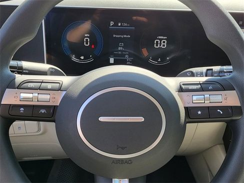 New 2026 Hyundai Tucson SE image 19