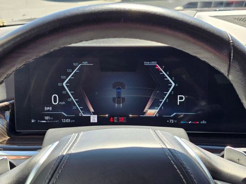 Used 2023 BMW X7 xDrive40i image 28