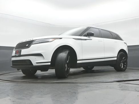 Used 2024 Land Rover Range Rover Velar S AWD/4WD image 10