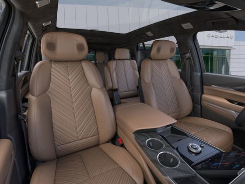 New 2025 Cadillac Escalade IQ Luxury 2 image 40
